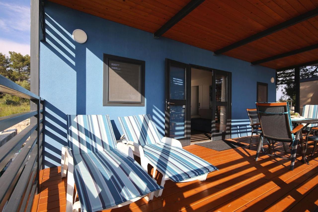 Mobile Home Safir Biograd Na Moru Exterior foto